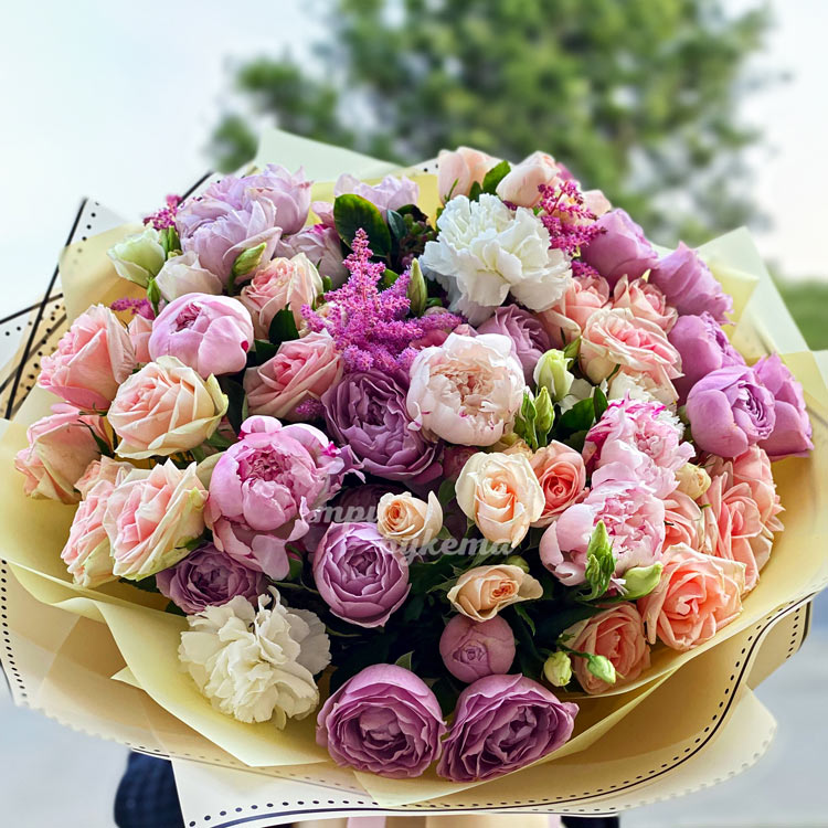 Букет «Адель» (крупный план)